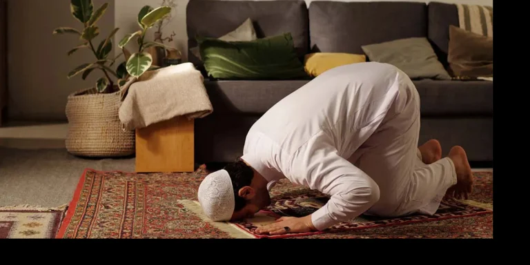 The Power of Tahajjud How to Pray the Night Prayer Step by Step