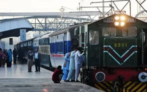 Pakistan Railways to Operate 5 Special Trains on Eid ul Adha 2025