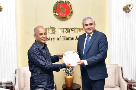 Bangladesh and Pakistan Allow Visa-Free Travel for Diplomats After 50 Years