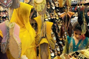  Famous Bazaars in Larkana for Shopping