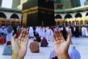 Saudi Arabia opens Umrah Access to All Visa Holders