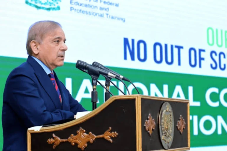 PM Shehbaz Announces Free Lunch Program for Govt Schools